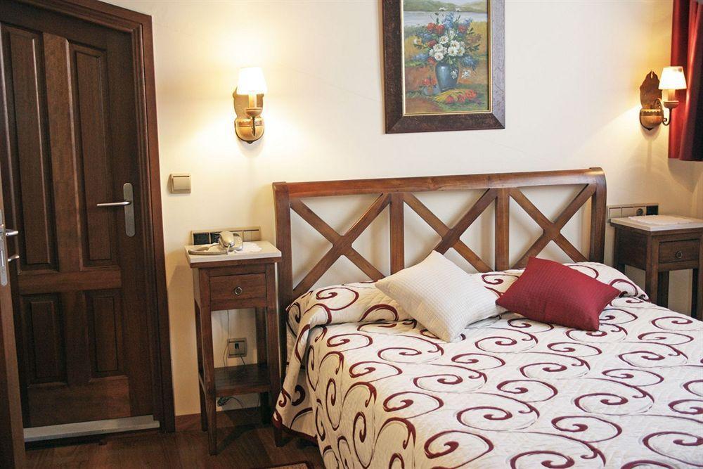 Hotel Casa Prendes กูดีเยโร ภายนอก รูปภาพ